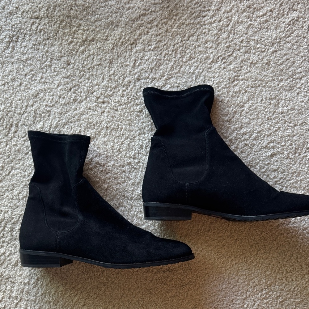 Stuart Weitzman Lilene Black Ankle Booties